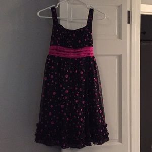 Black/pink dress